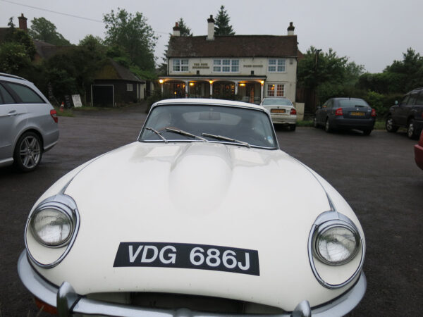 The Austin Healey Club at The Four Horseshoes at Long Sutton where the more northernly members of the NFAHC region meet on the 4th Wednesday of the month